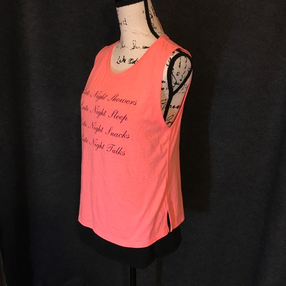 🌚🆕VS Late Nights Tank